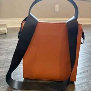 Stylish Tan Crossbody Bag